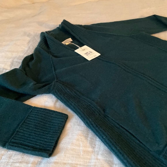 NWT  Kinross Cashmere sporty zip mock cardi - Picture 3 of 4